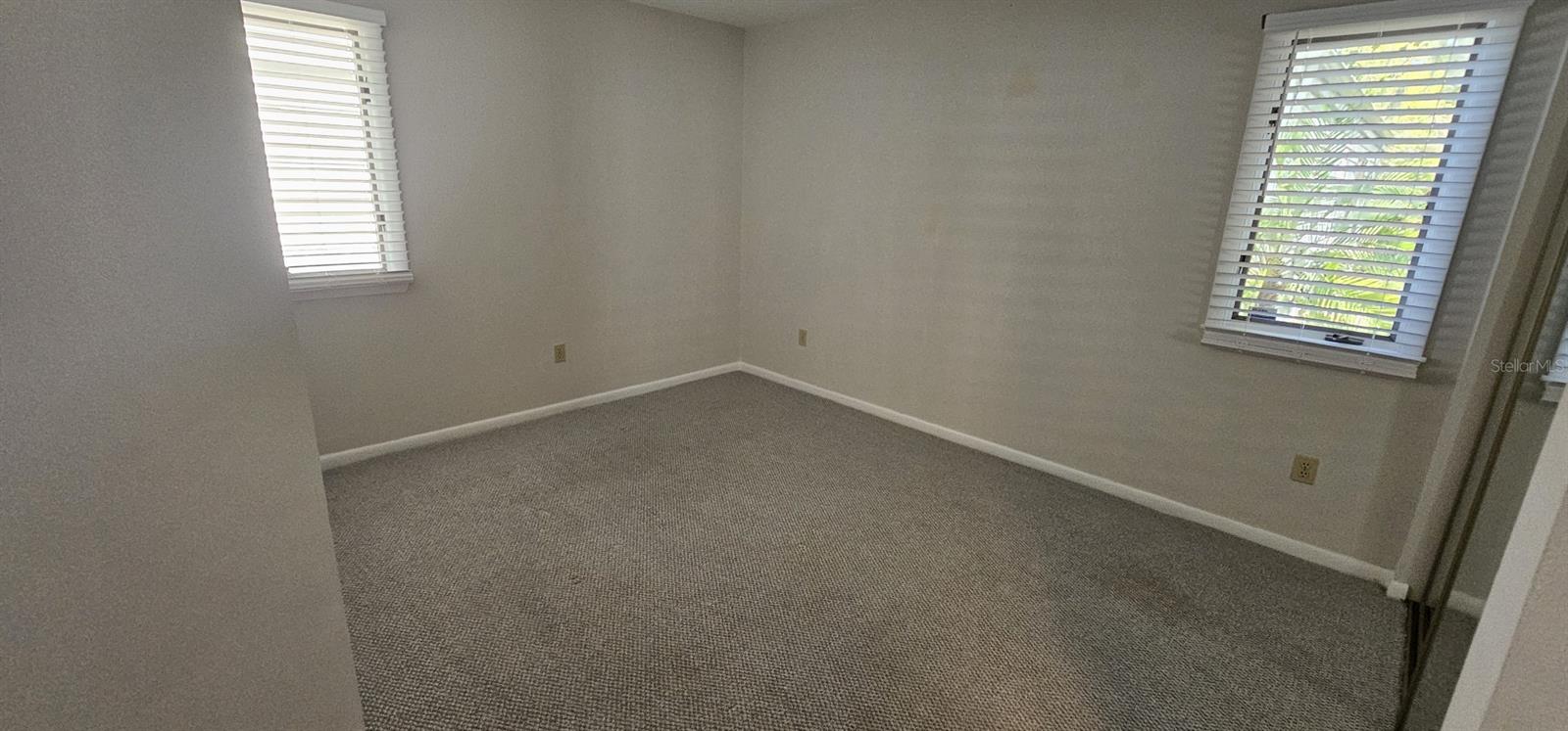 10495 LONGWOOD DR — photo 37