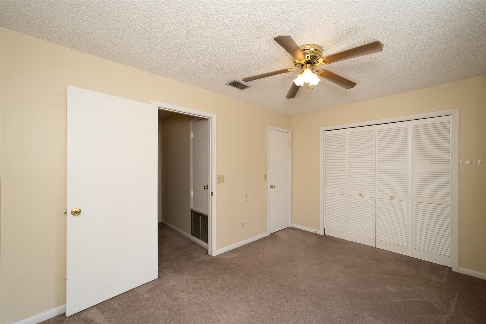 13810 FLETCHERS MILL DR — photo 14
