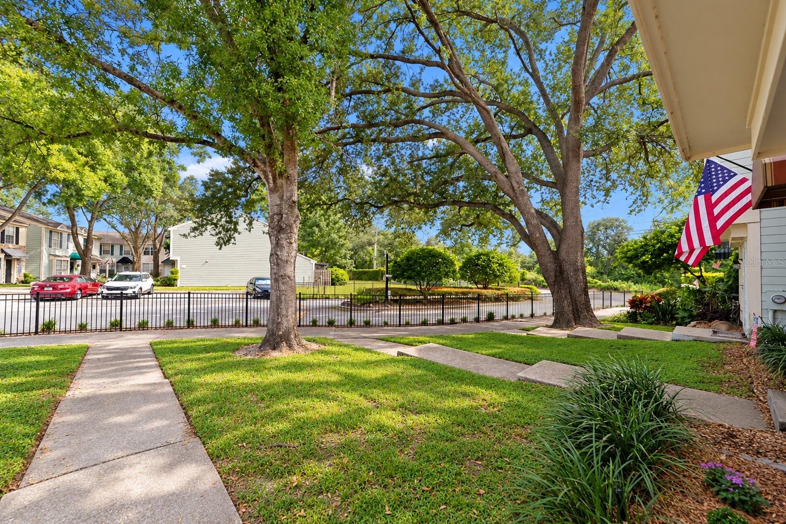 13810 FLETCHERS MILL DR — photo 17