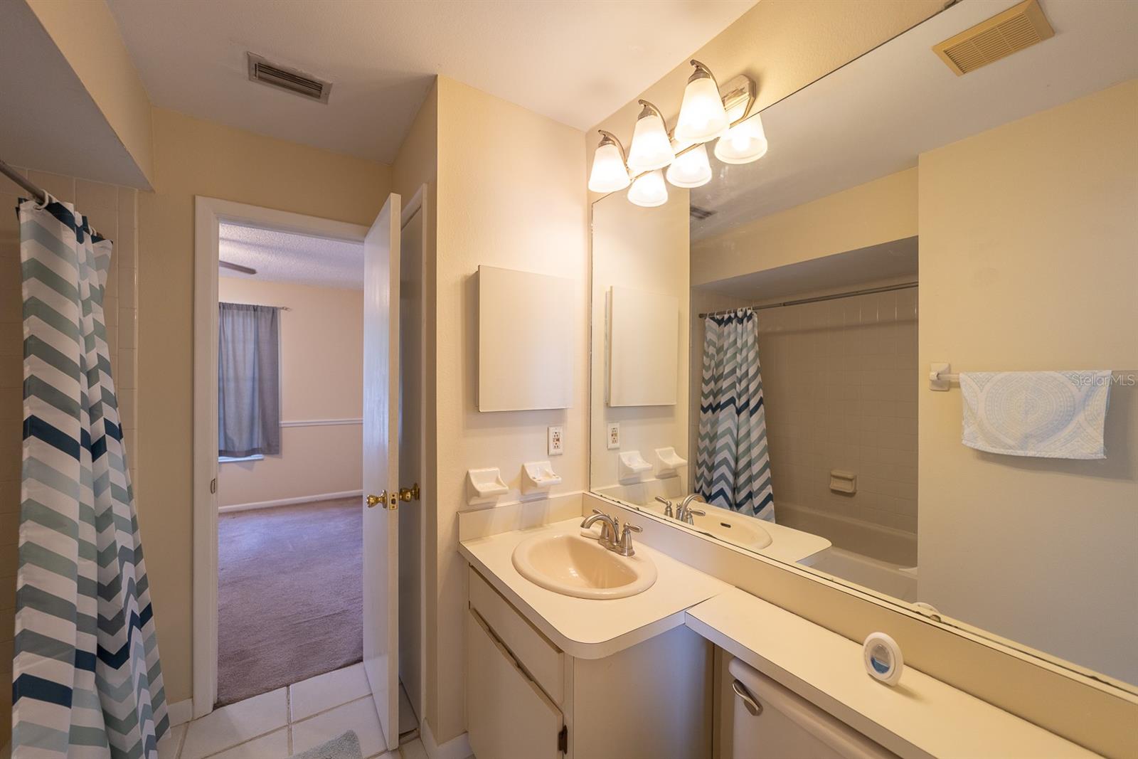 13810 FLETCHERS MILL DR — photo 12