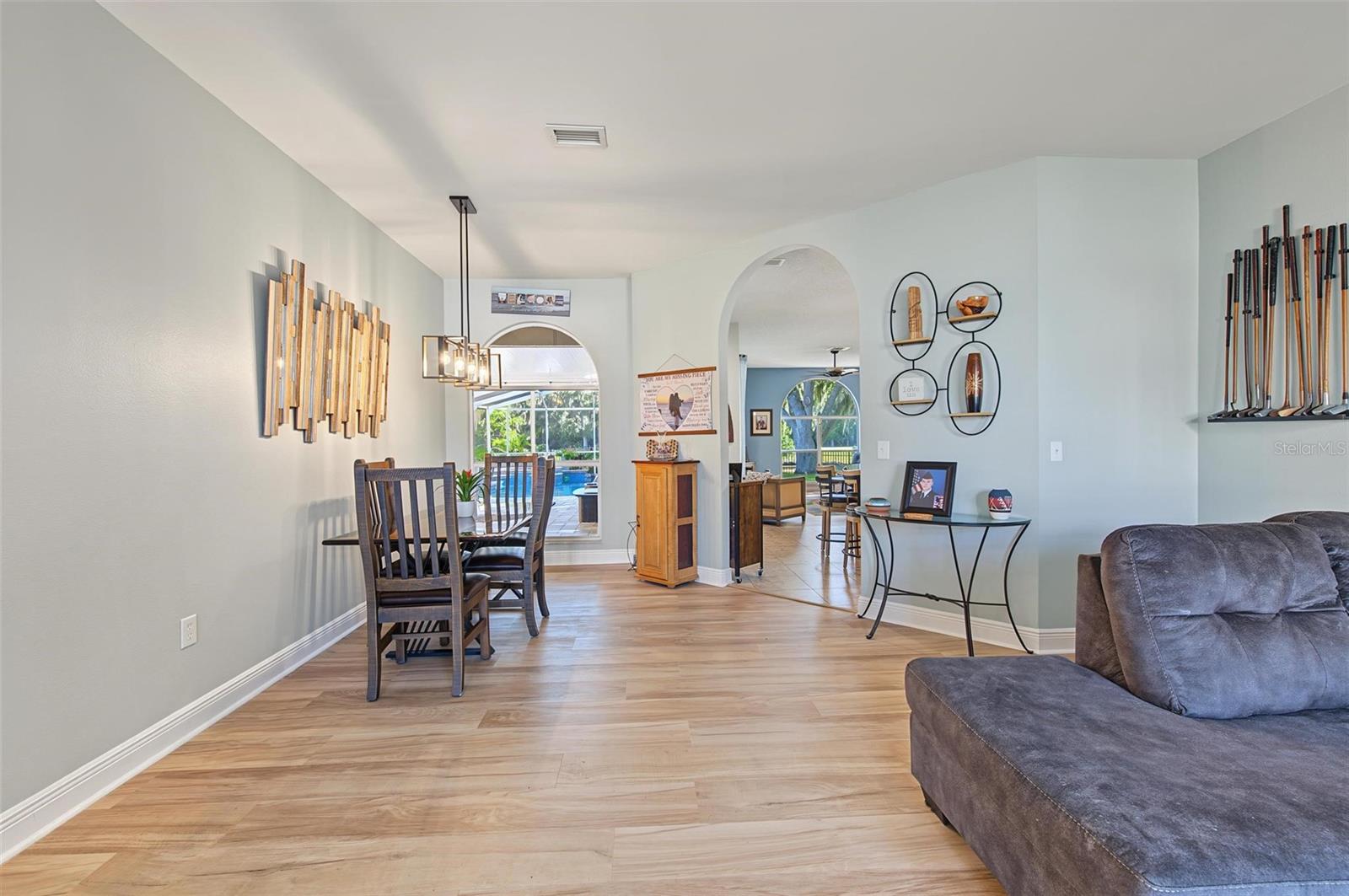 4914 AUGUSTA AVE — photo 16