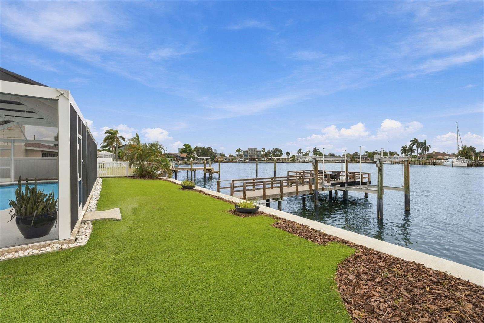 2440 S SHORE DR SE — photo 48