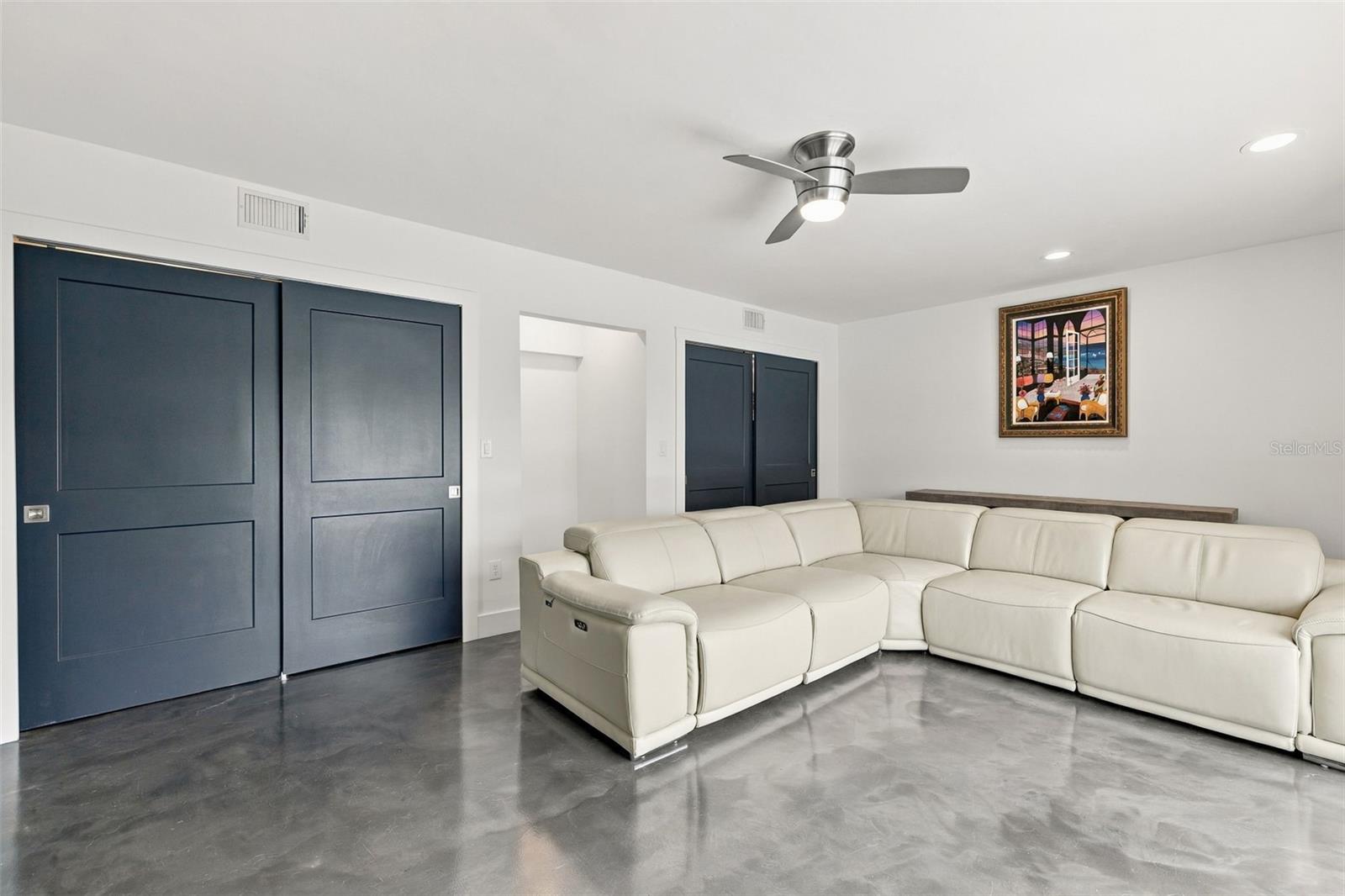 2440 S SHORE DR SE — photo 30