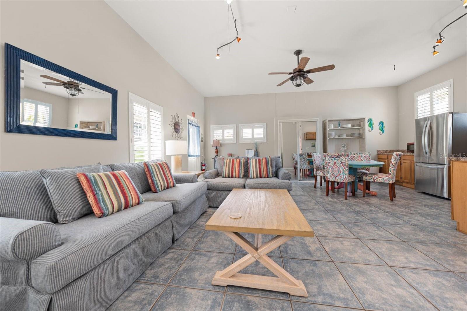 1512 GULF BLVD — photo 43