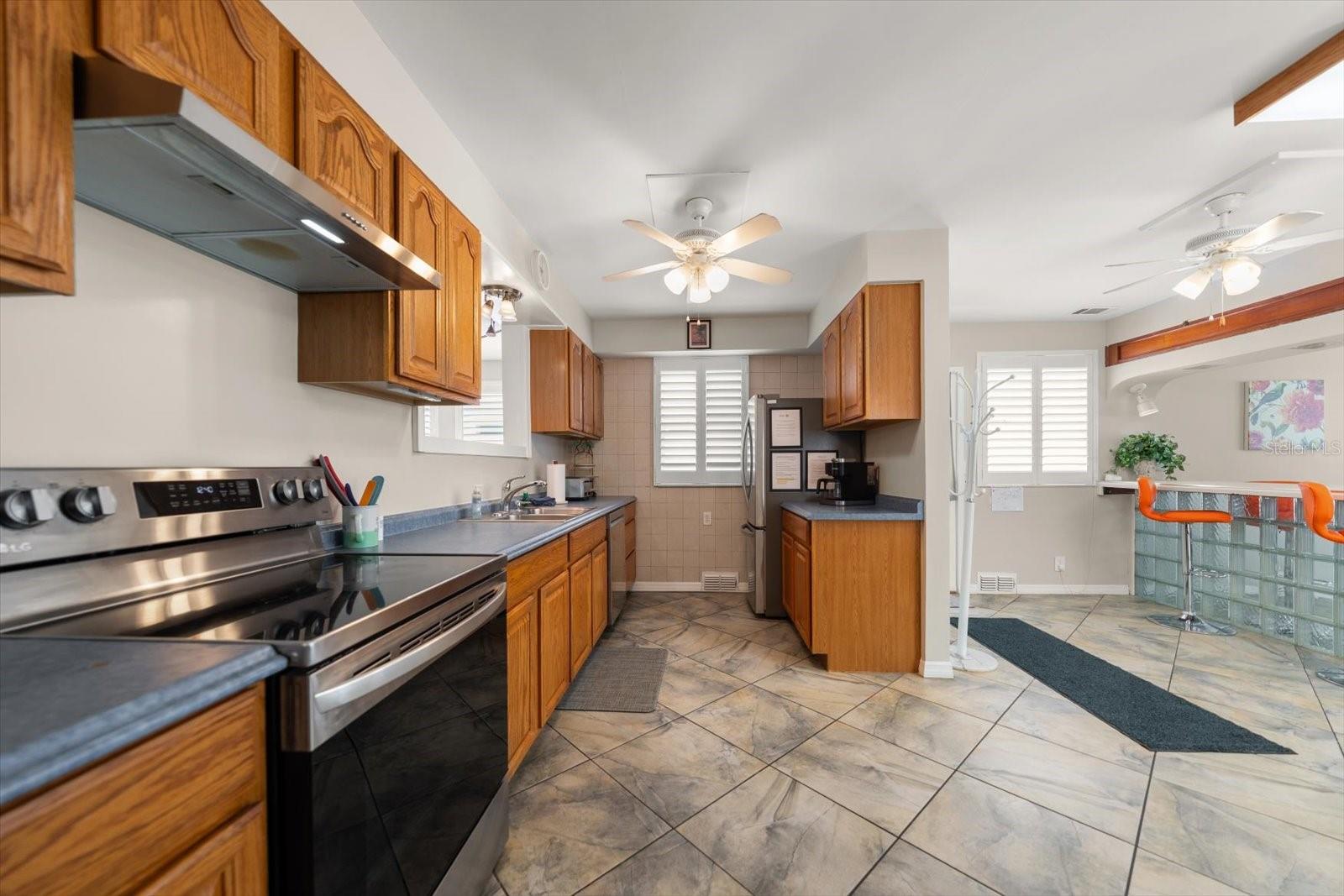 1512 GULF BLVD — photo 19