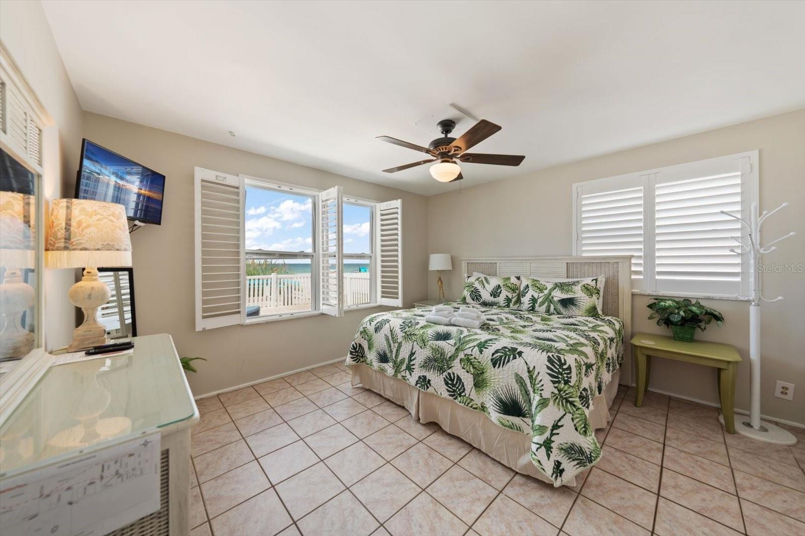 1512 GULF BLVD — photo 22