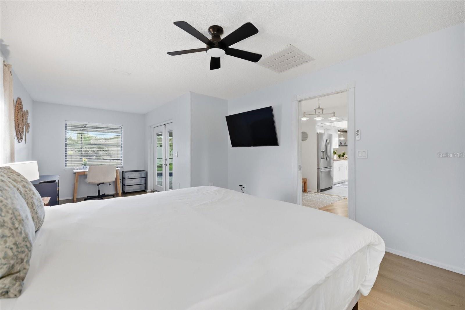 926 PLUM TREE LN — photo 17