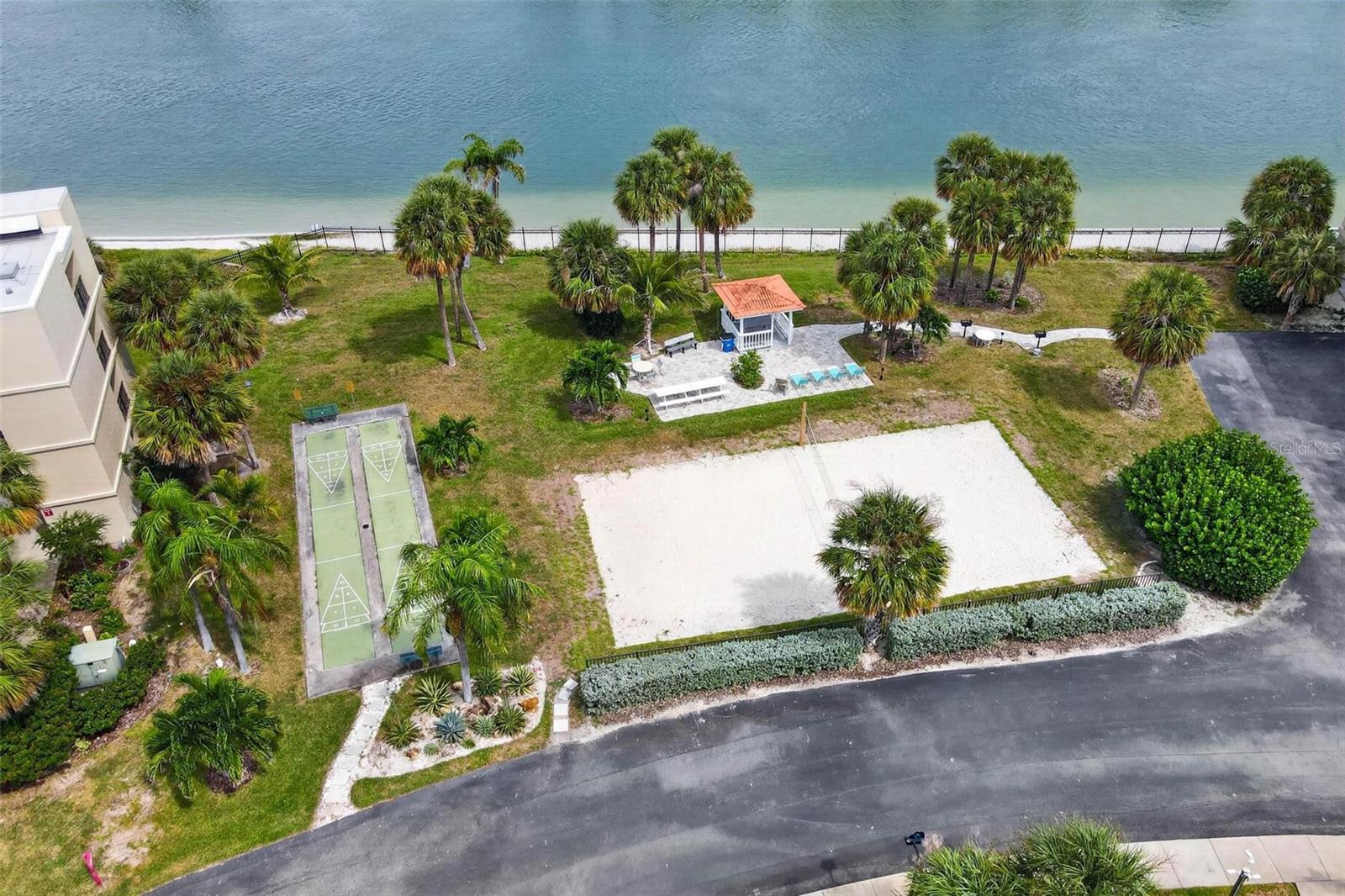 7434 BAYSHORE DR #202 — photo 32