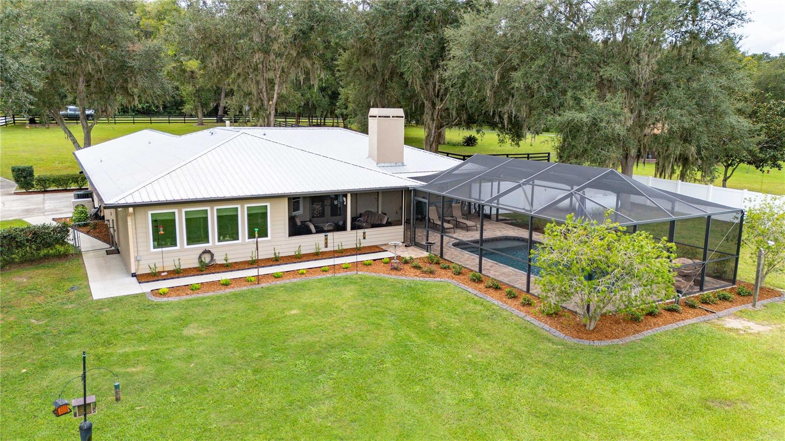 16450 SPRING VALLEY RD — photo 4