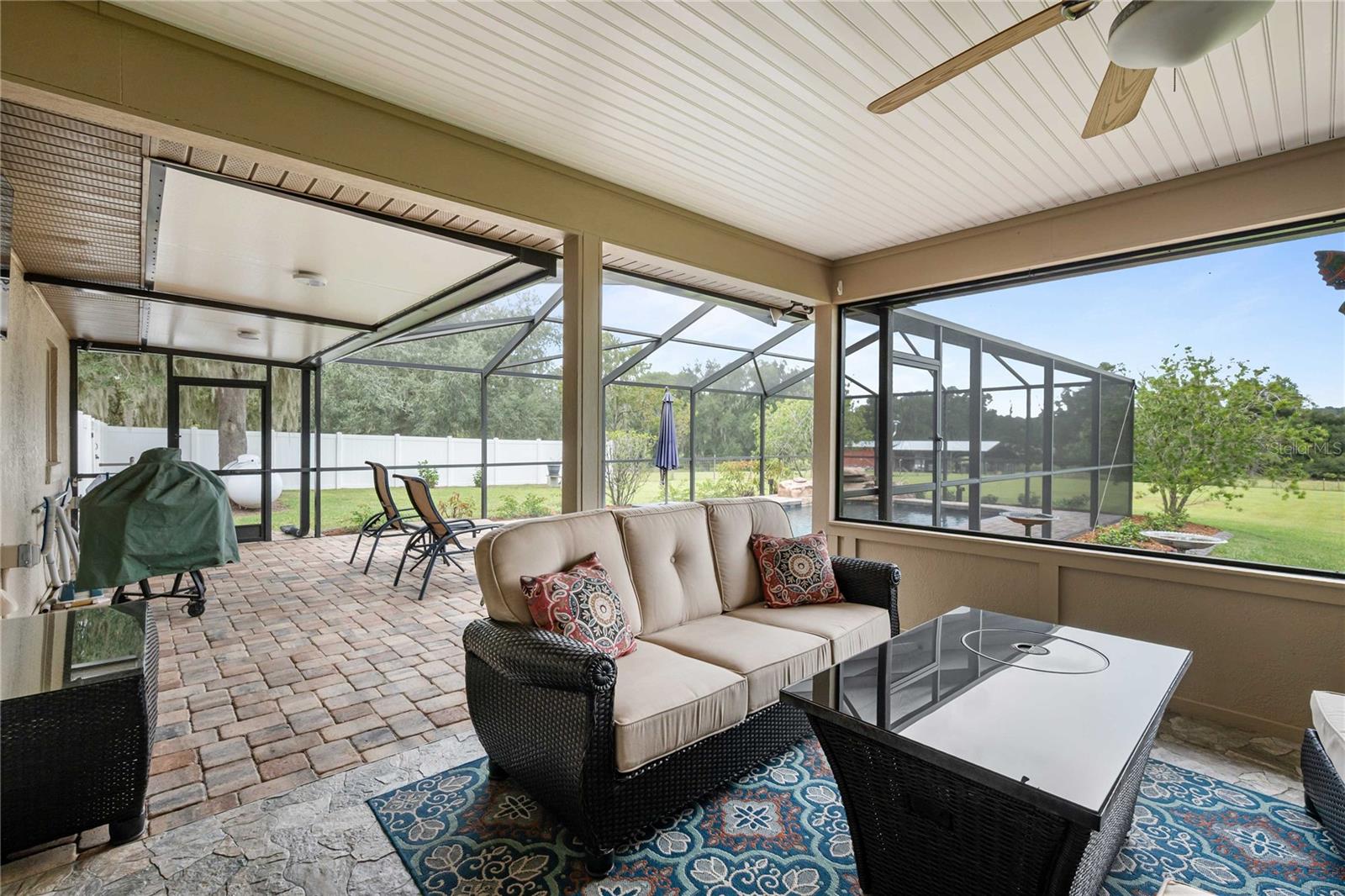 16450 SPRING VALLEY RD — photo 35
