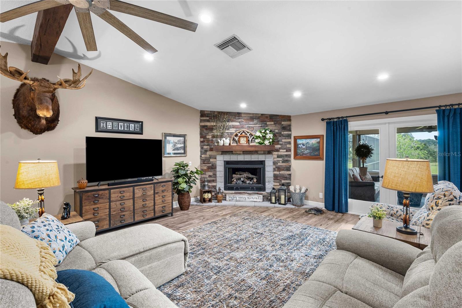 16450 SPRING VALLEY RD — photo 5