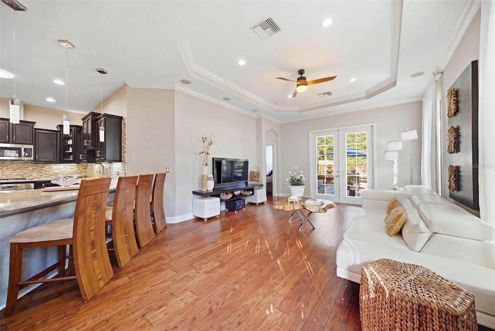 2912 DEVONOAK BLVD — photo 7