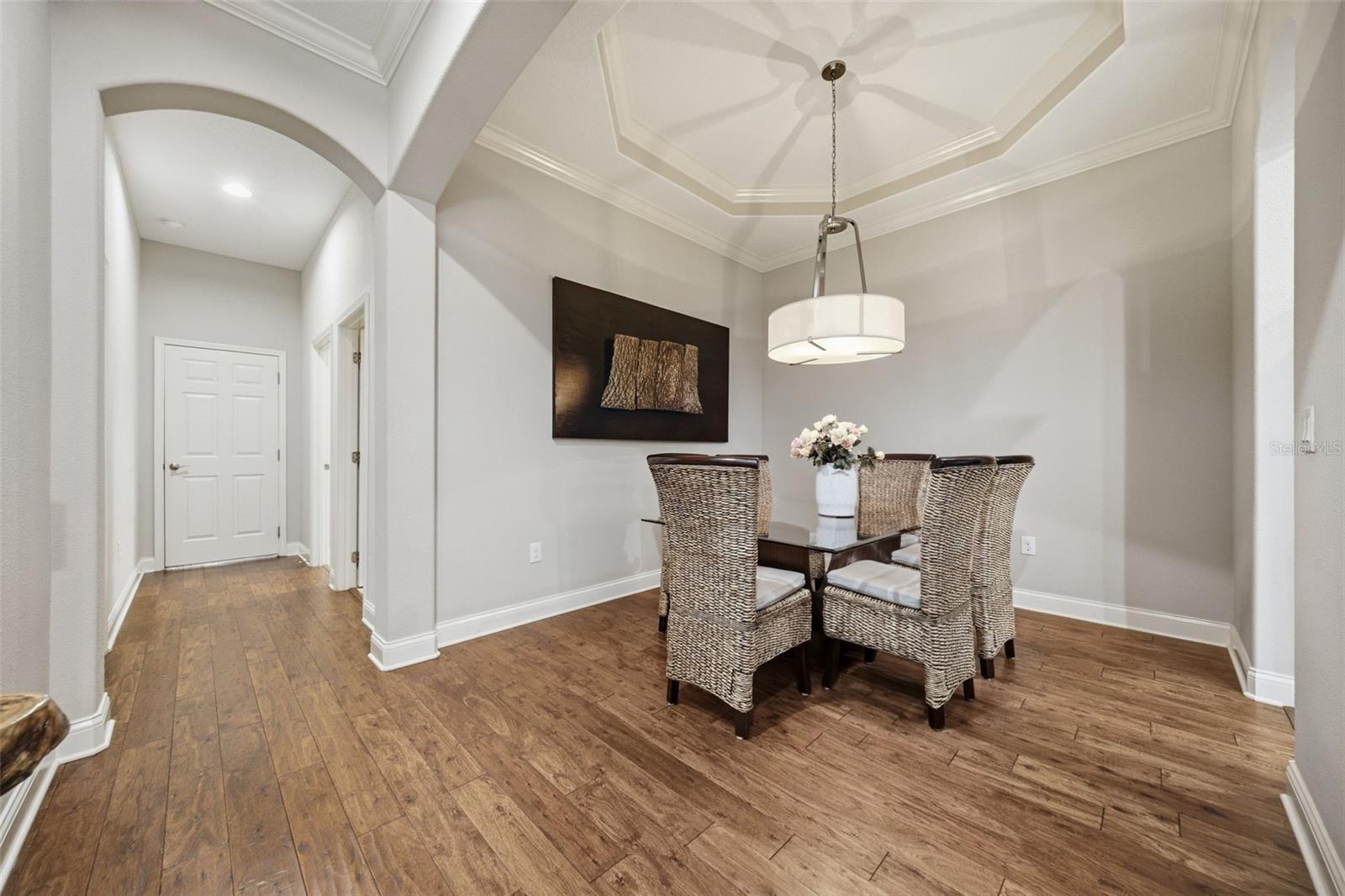 2912 DEVONOAK BLVD — photo 20