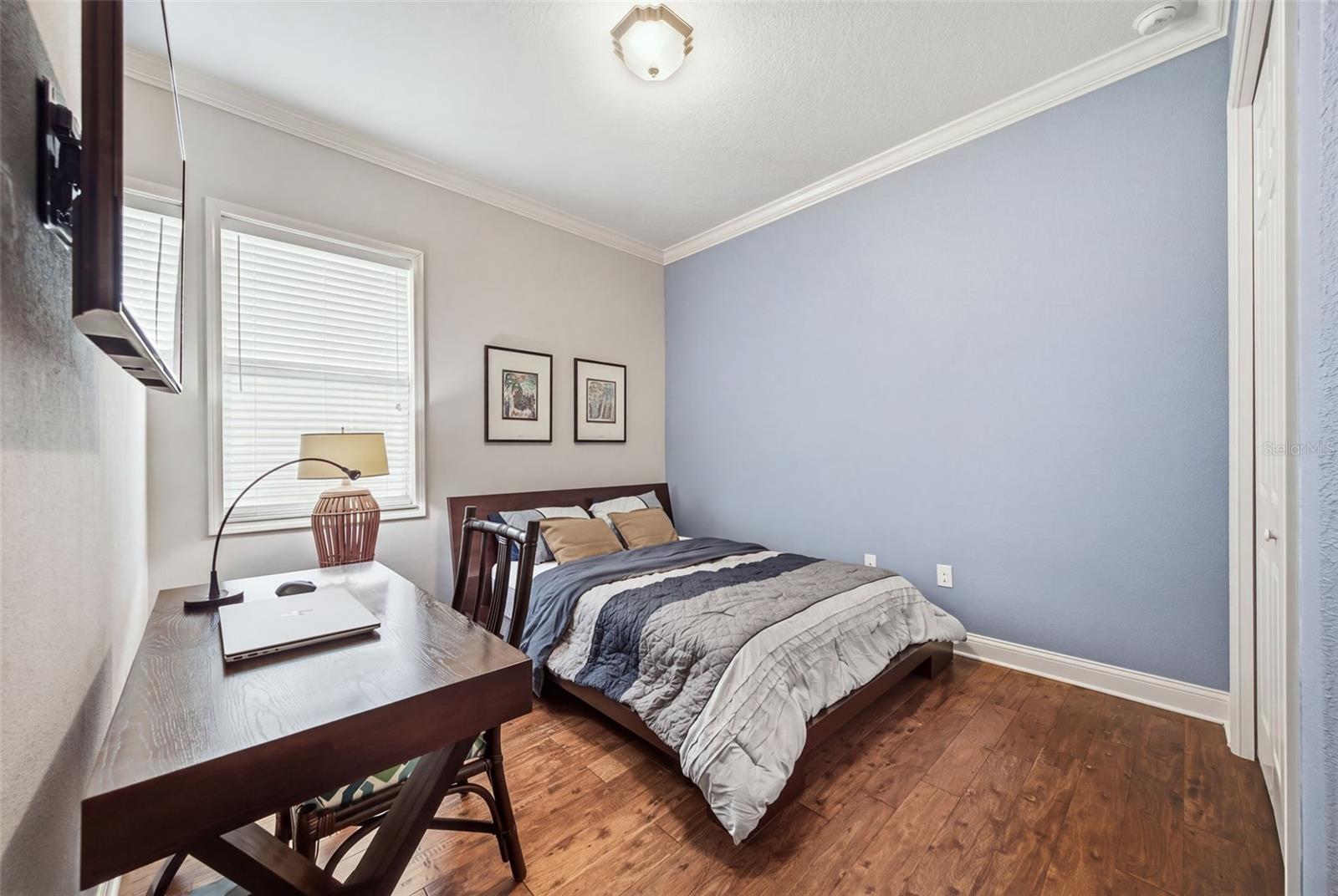 2912 DEVONOAK BLVD — photo 25