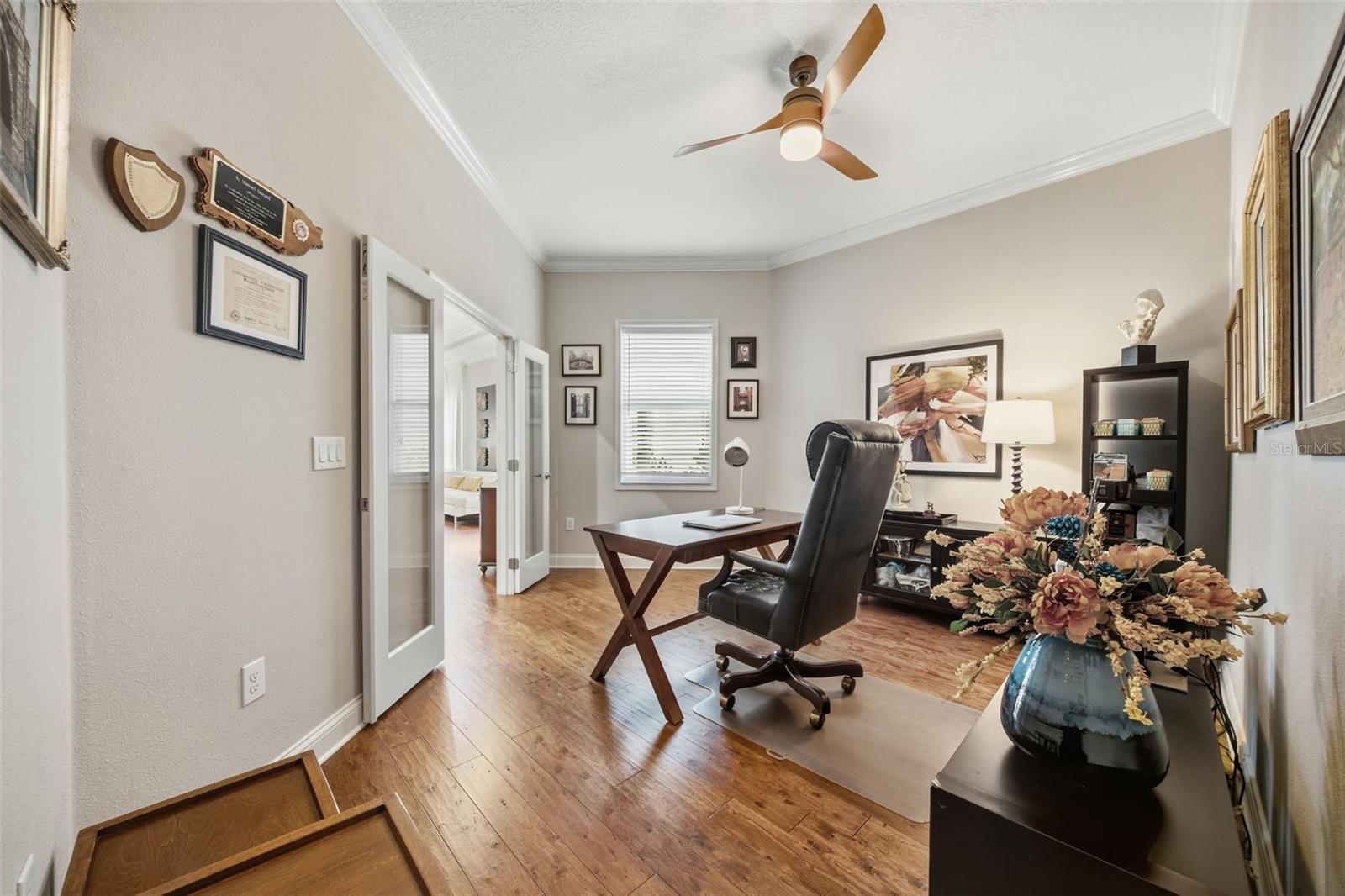 2912 DEVONOAK BLVD — photo 24