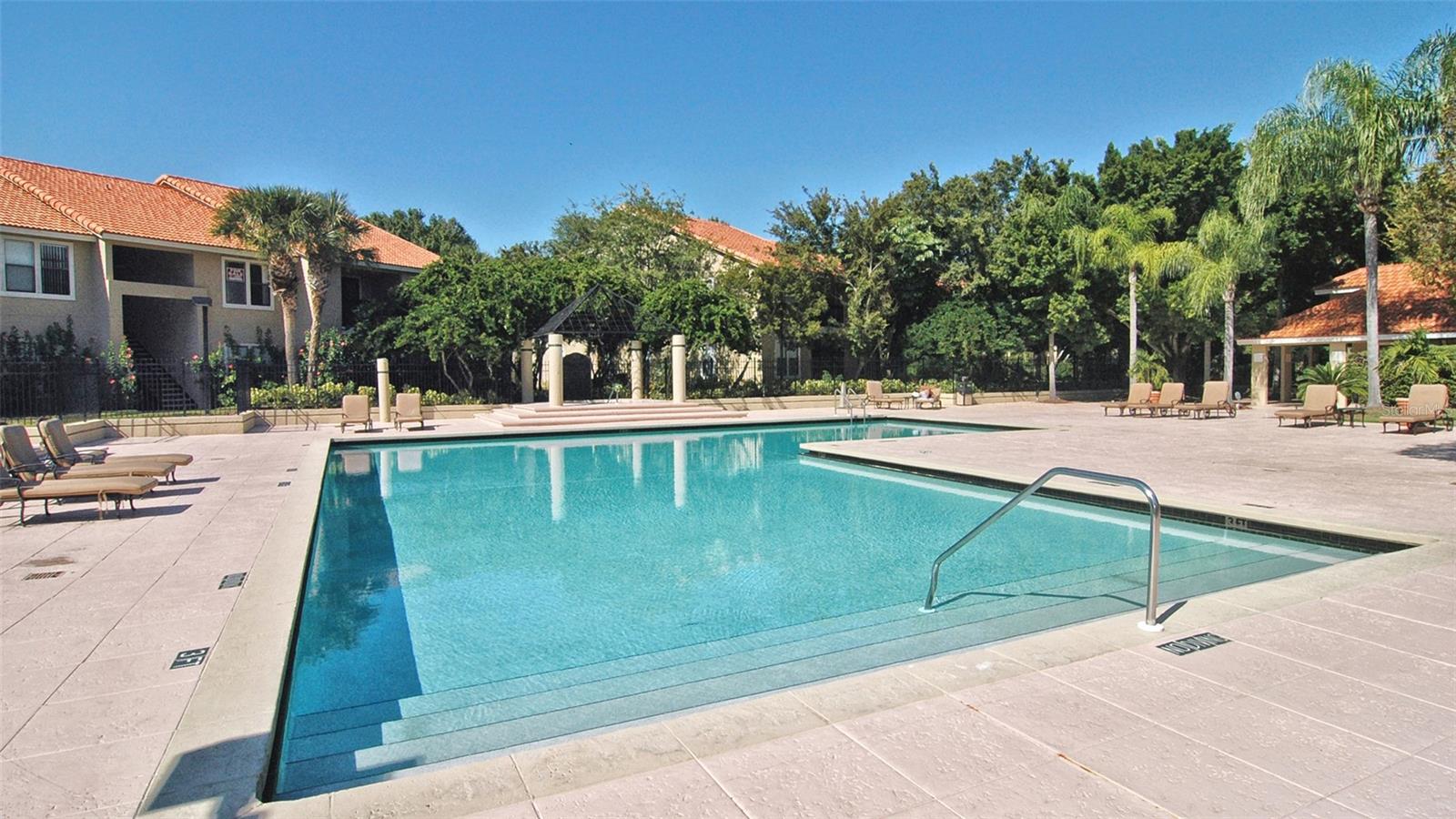 4025 CROCKERS LAKE BLVD #22 — photo 62