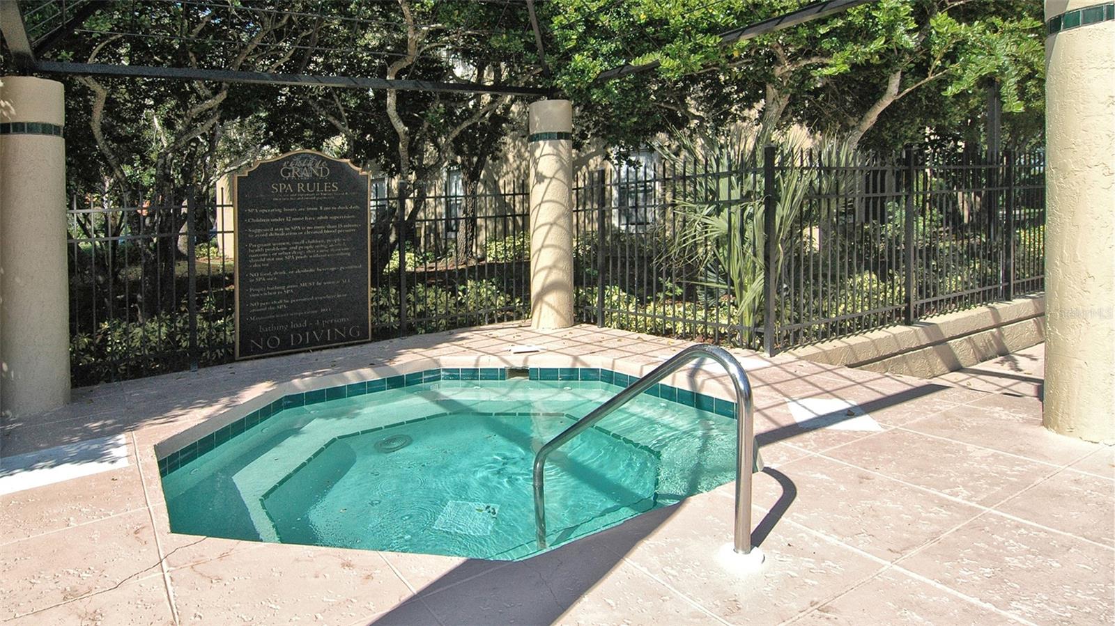 4025 CROCKERS LAKE BLVD #22 — photo 40