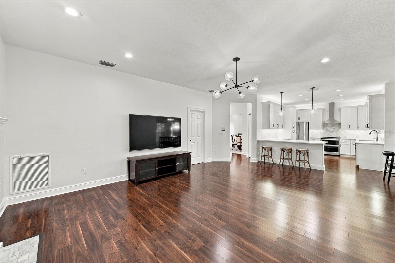 3308 W VILLA ROSA ST — photo 9