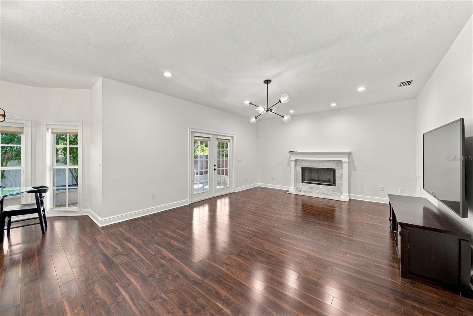 3308 W VILLA ROSA ST — photo 6