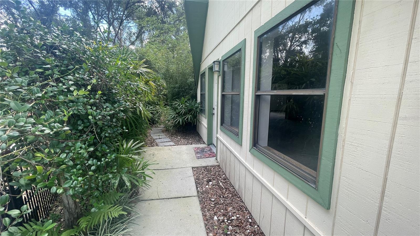 21004 NEGRIL CT — photo 4