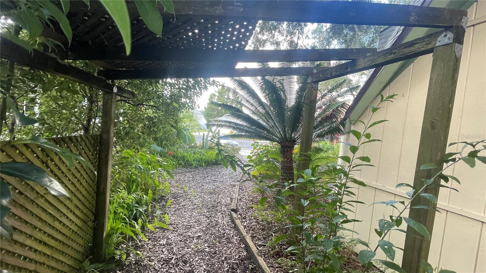 21004 NEGRIL CT — photo 66