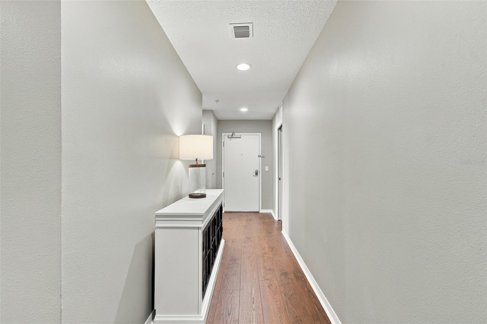 226 5TH AVE N #M05 — photo 4