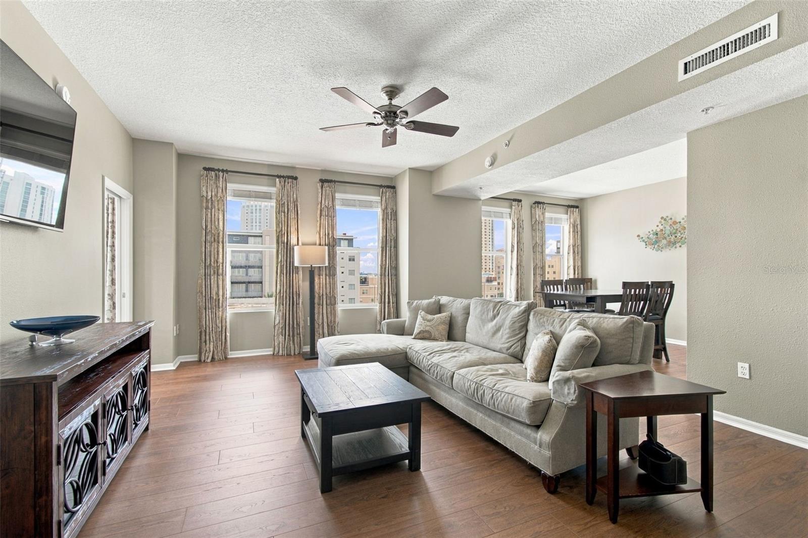 226 5TH AVE N #M05 — photo 11