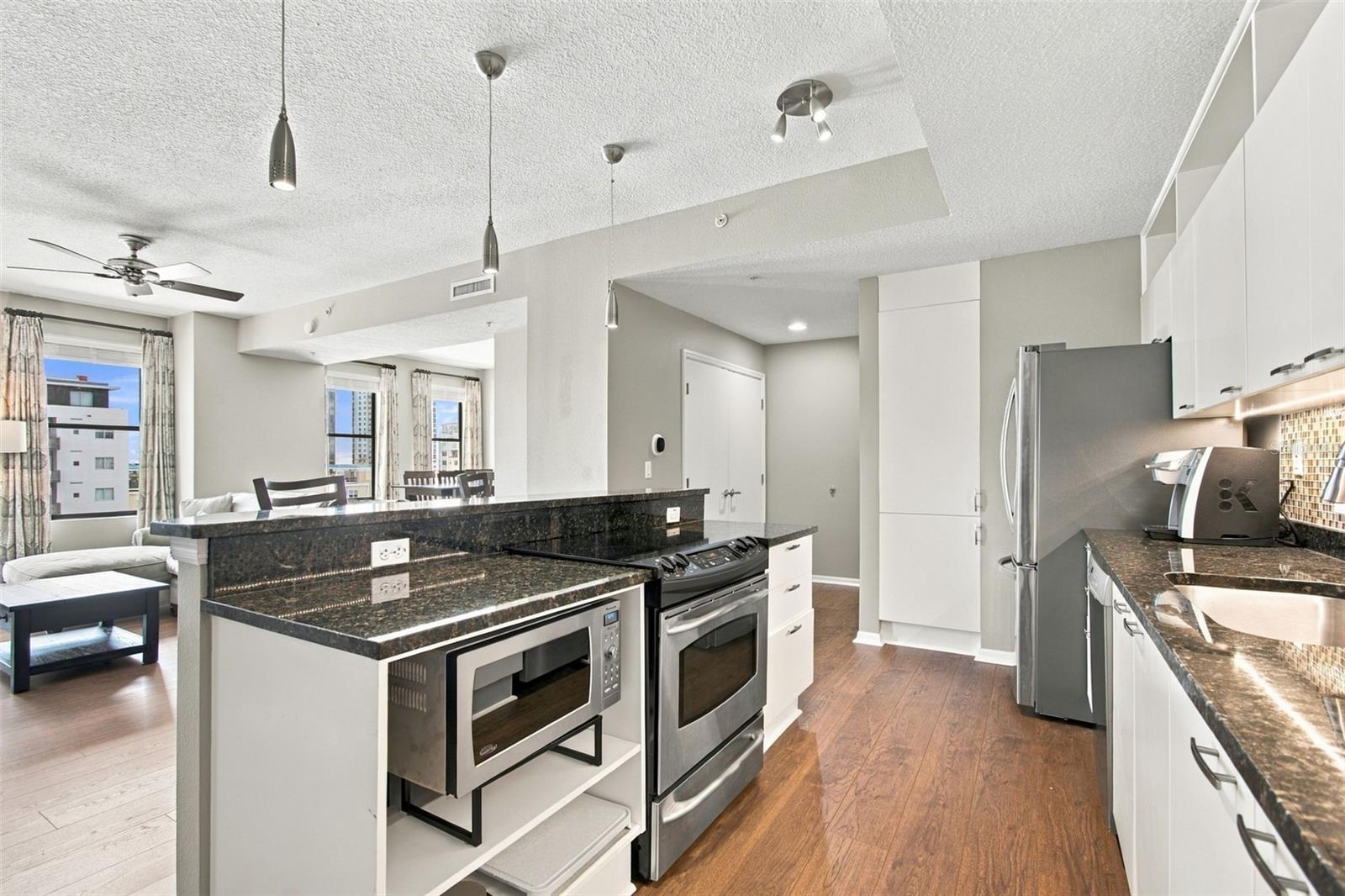 226 5TH AVE N #M05 — photo 7