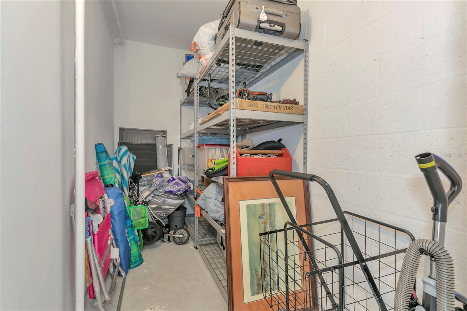 18028 GAWTHROP DR #402 — photo 30