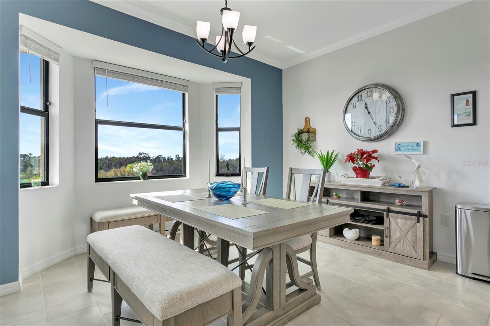 18028 GAWTHROP DR #402 — photo 22