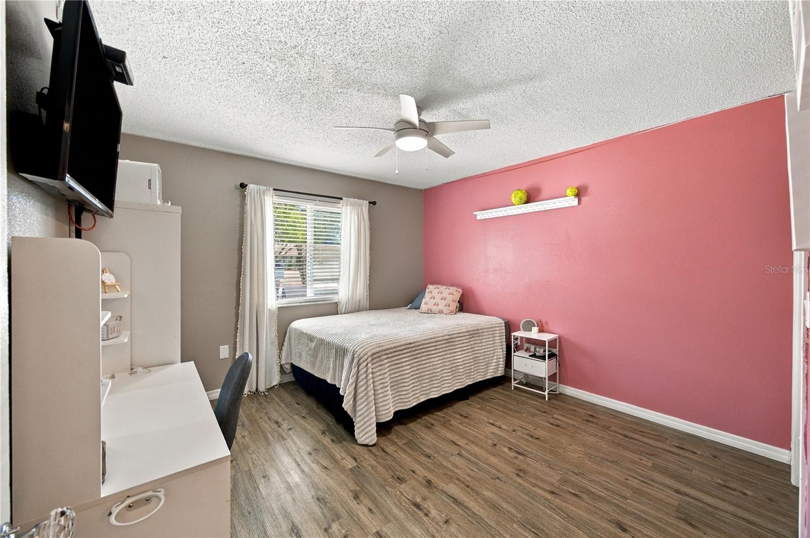 2245 ALDEN LN #F — photo 16