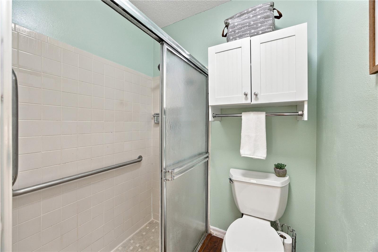 2245 ALDEN LN #F — photo 13