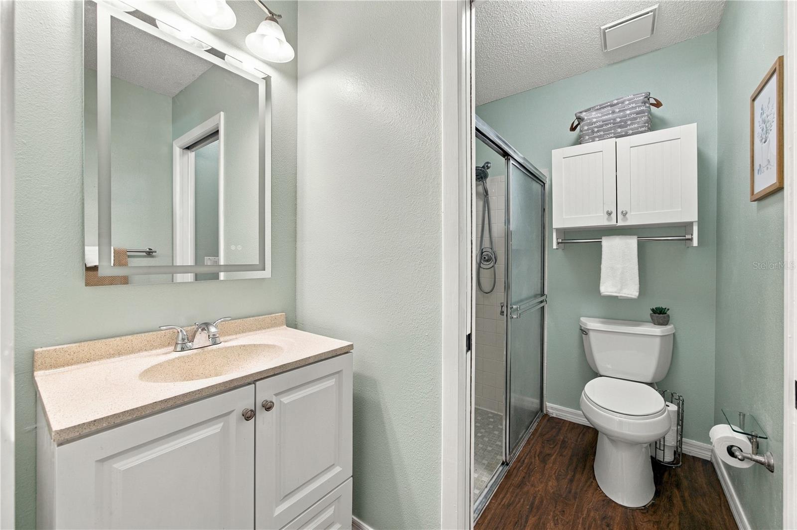 2245 ALDEN LN #F — photo 12