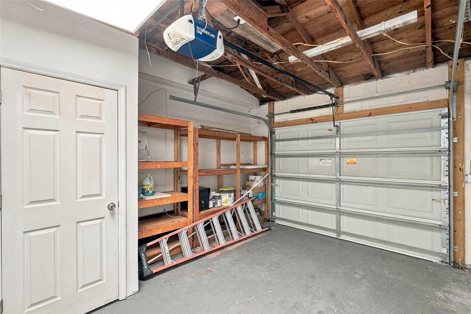 10473 CIRIMOYA LN — photo 34