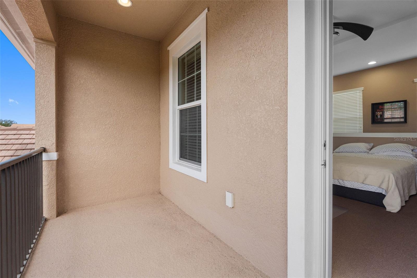 6101 YEATS MANOR DR — photo 42