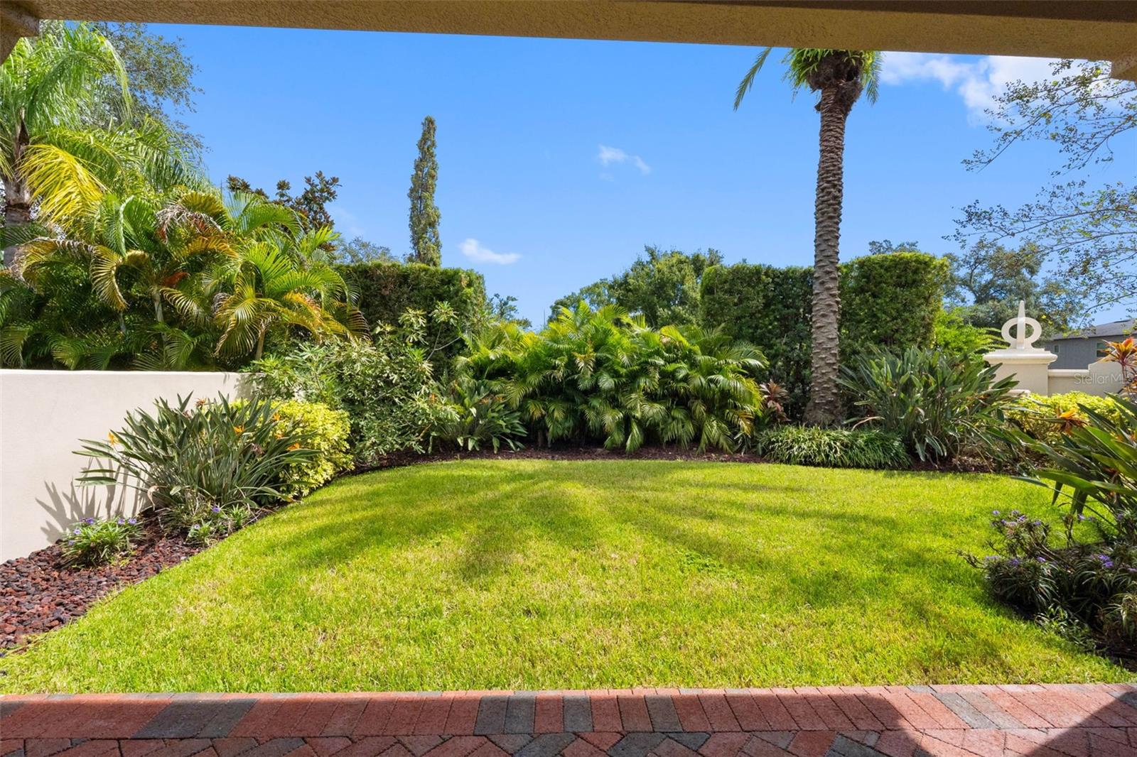 6101 YEATS MANOR DR — photo 45