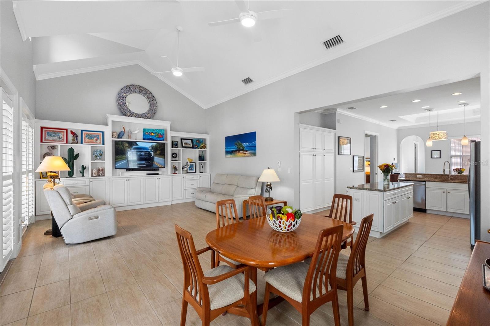 6101 YEATS MANOR DR — photo 11