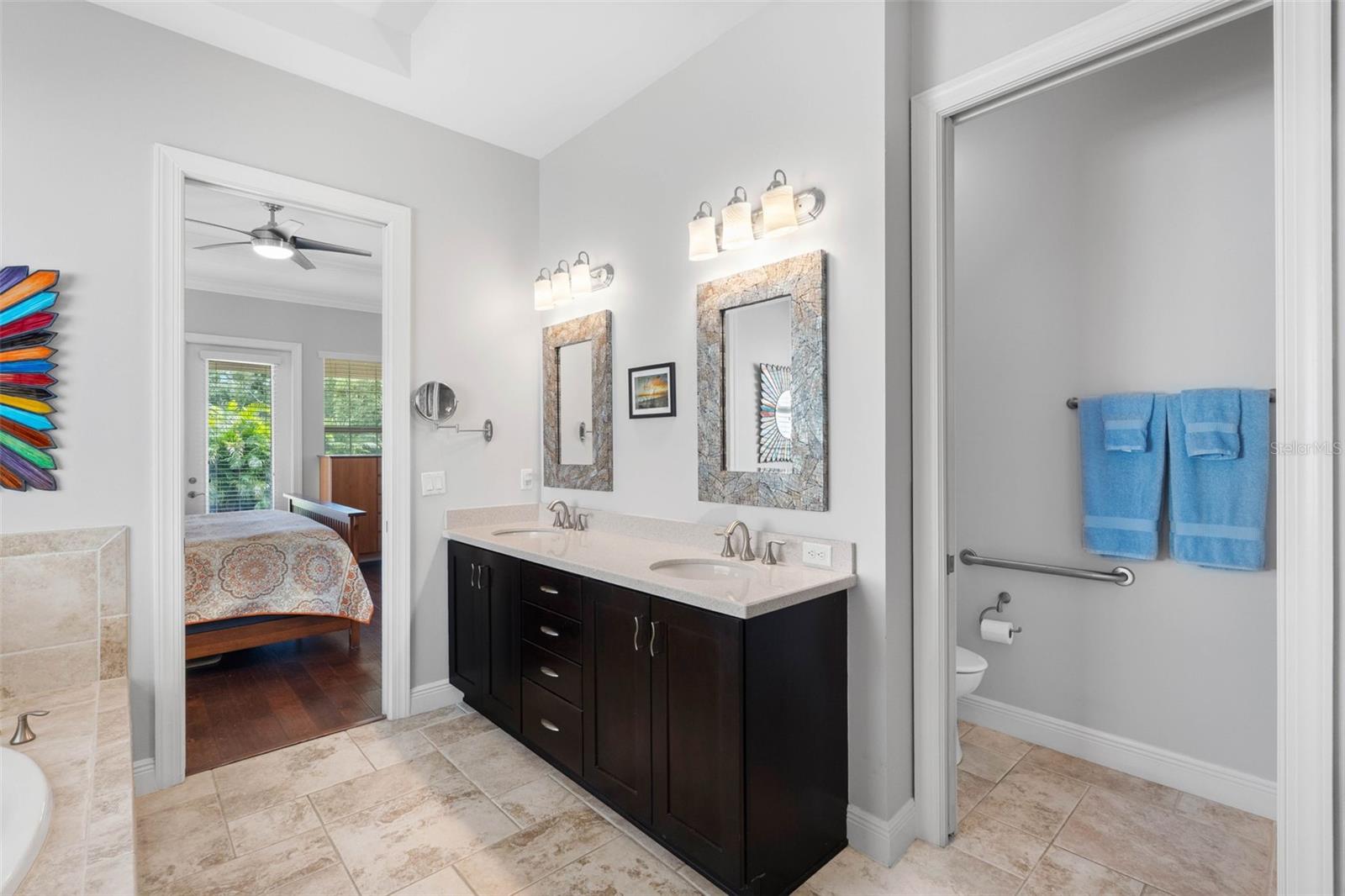 6101 YEATS MANOR DR — photo 24