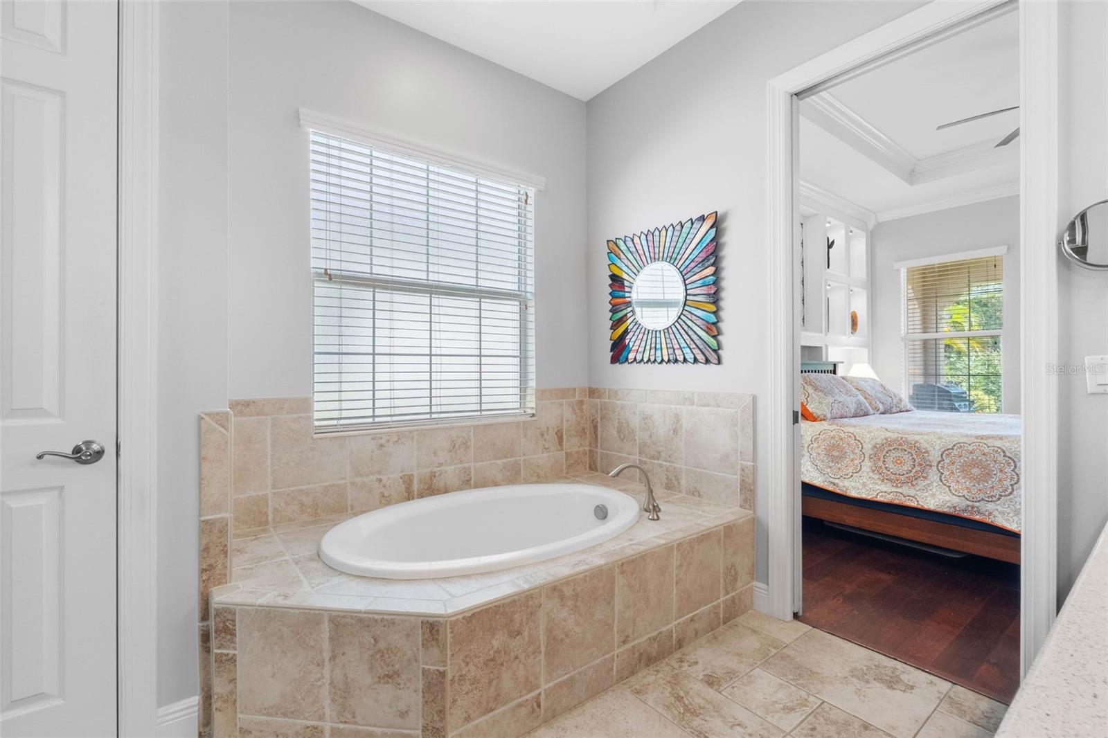 6101 YEATS MANOR DR — photo 25