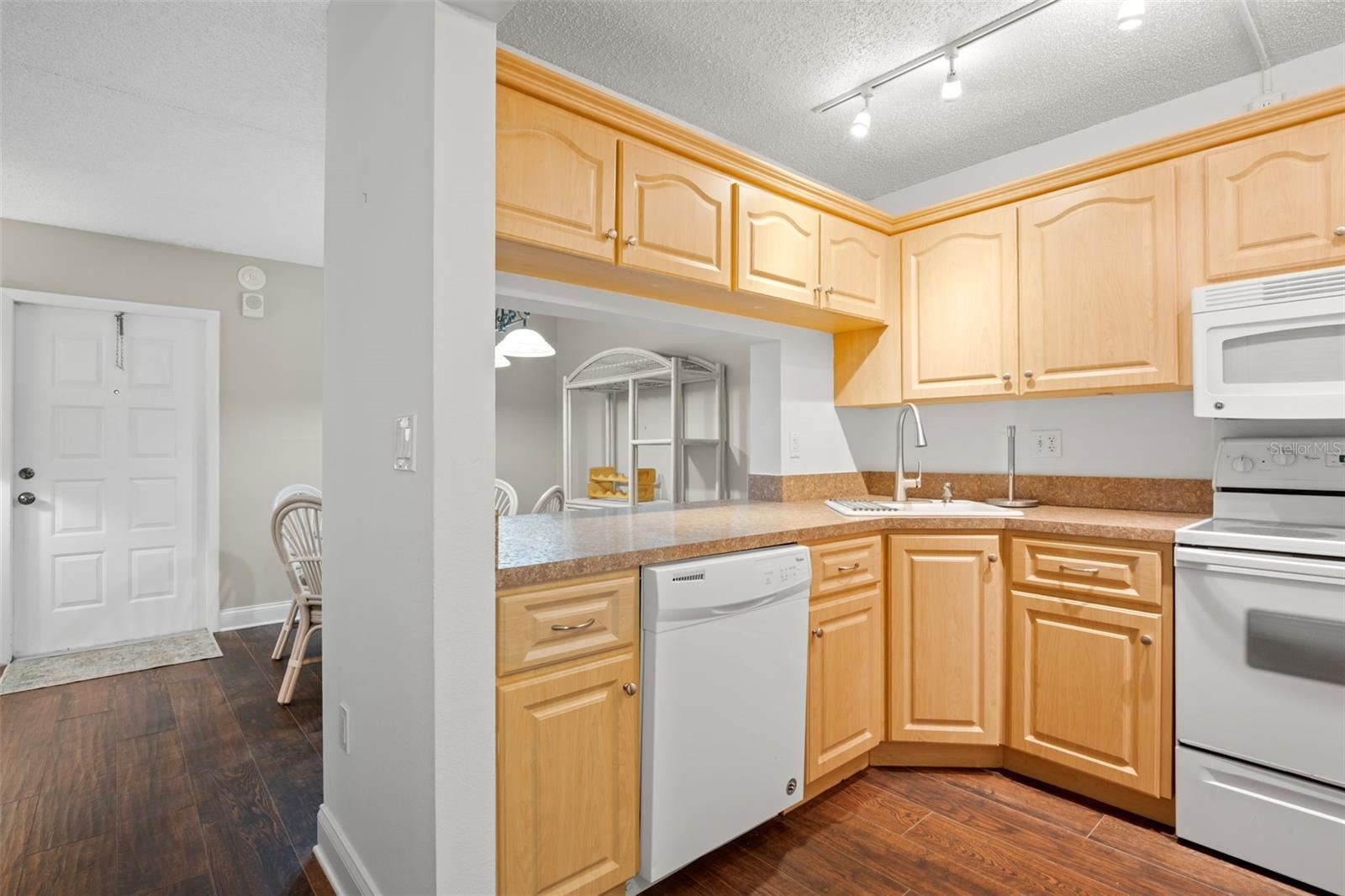 3188 LAKE PINE WAY S #F1 — photo 7