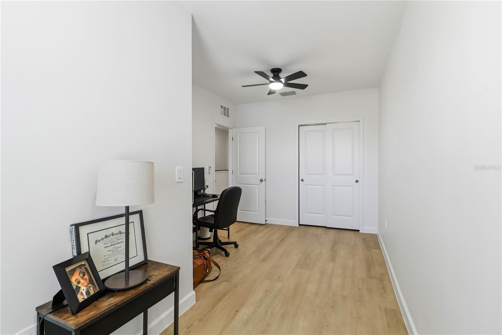 6404 SILVERSTAR DR — photo 19
