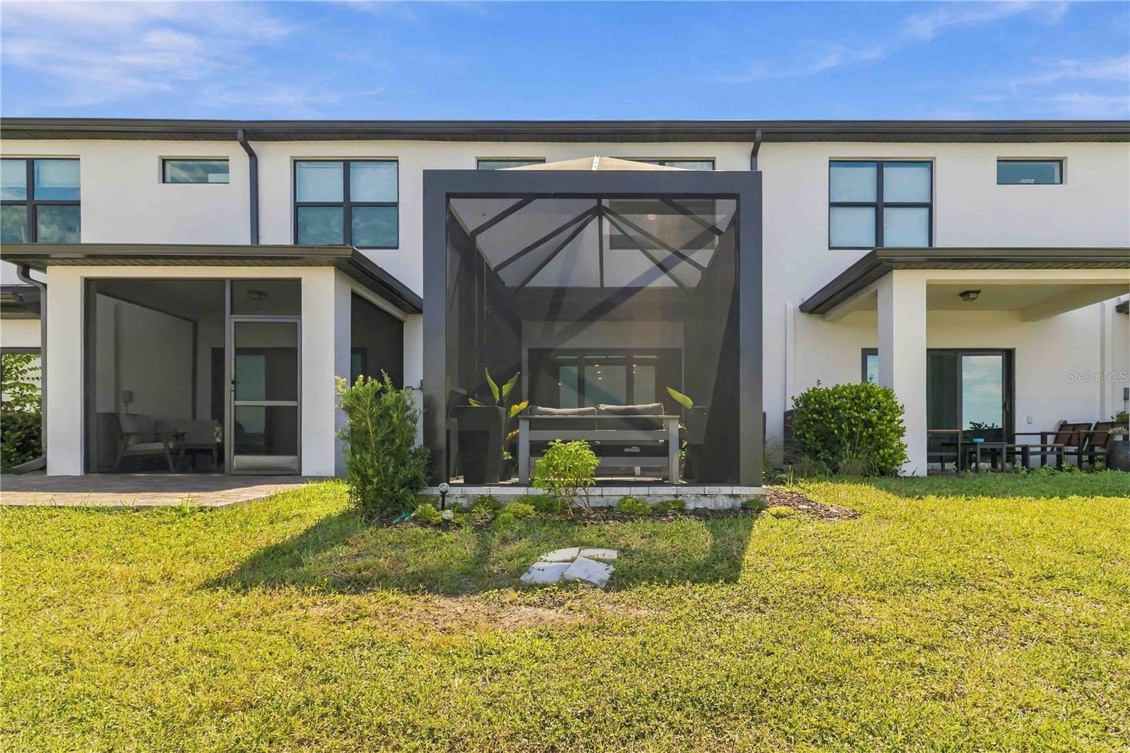 6404 SILVERSTAR DR — photo 29