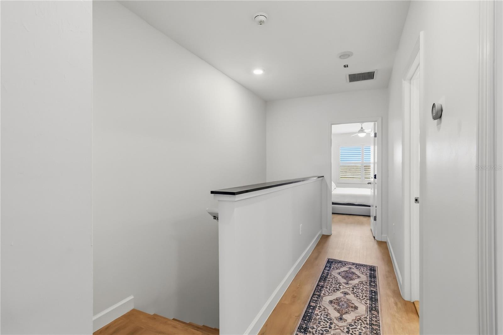 6404 SILVERSTAR DR — photo 21