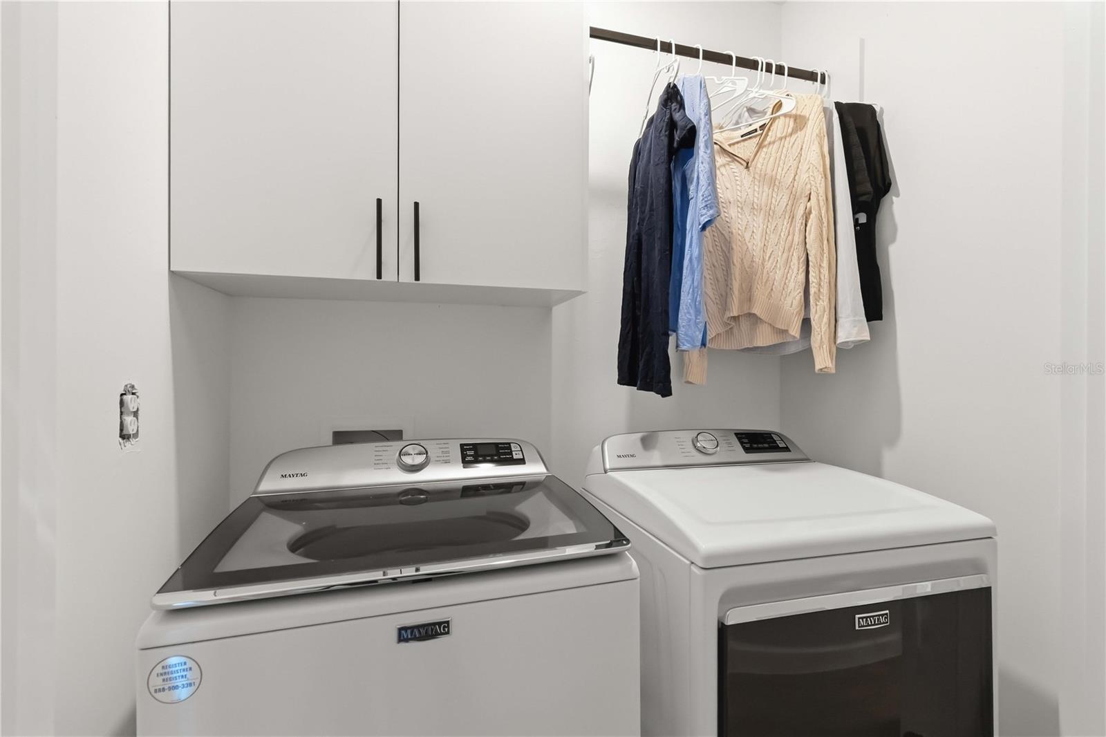 6404 SILVERSTAR DR — photo 22
