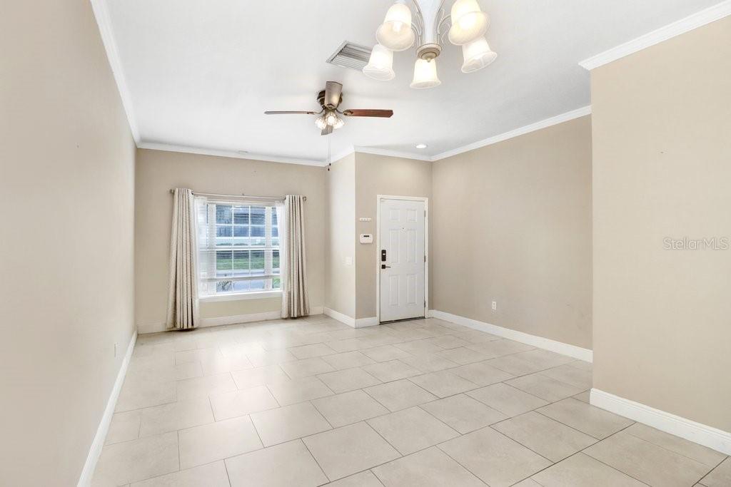 12635 KINGS CROSSING DR — photo 5