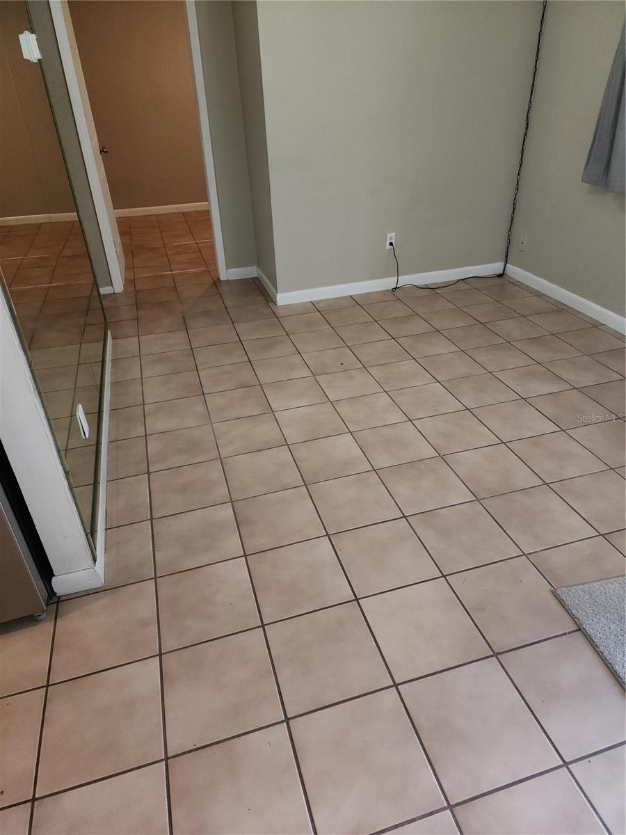 2501 IRENE ST — photo 24