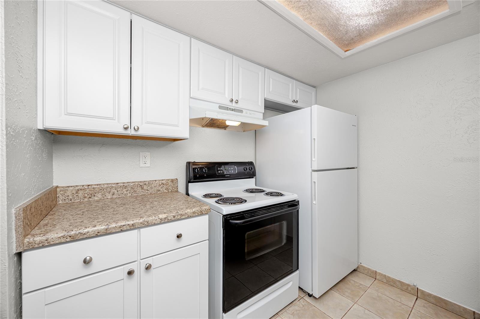 3775 40TH LN S #E — photo 10