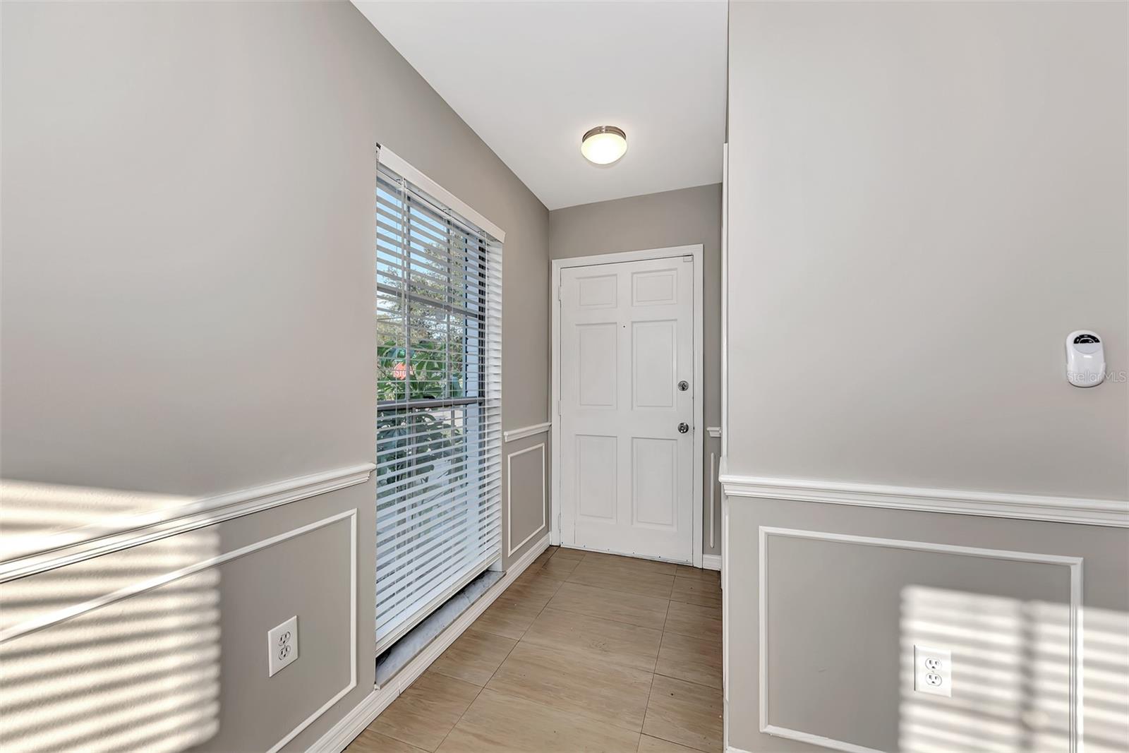 2382 ROSE ST — photo 5