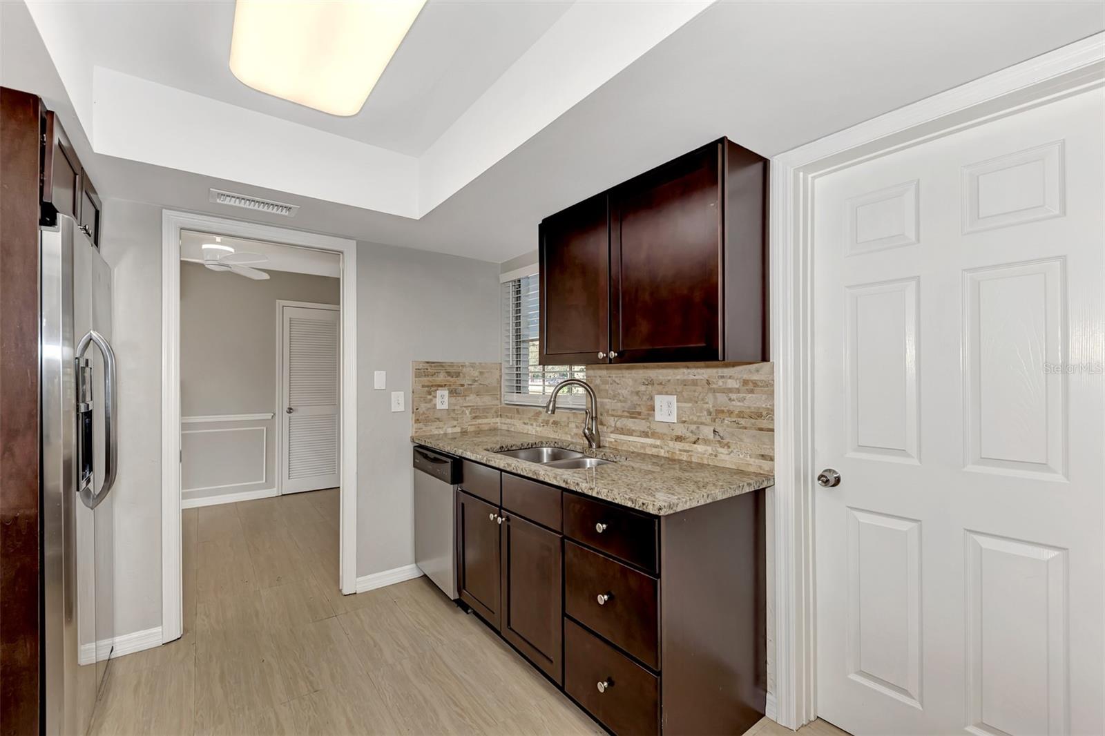2382 ROSE ST — photo 19