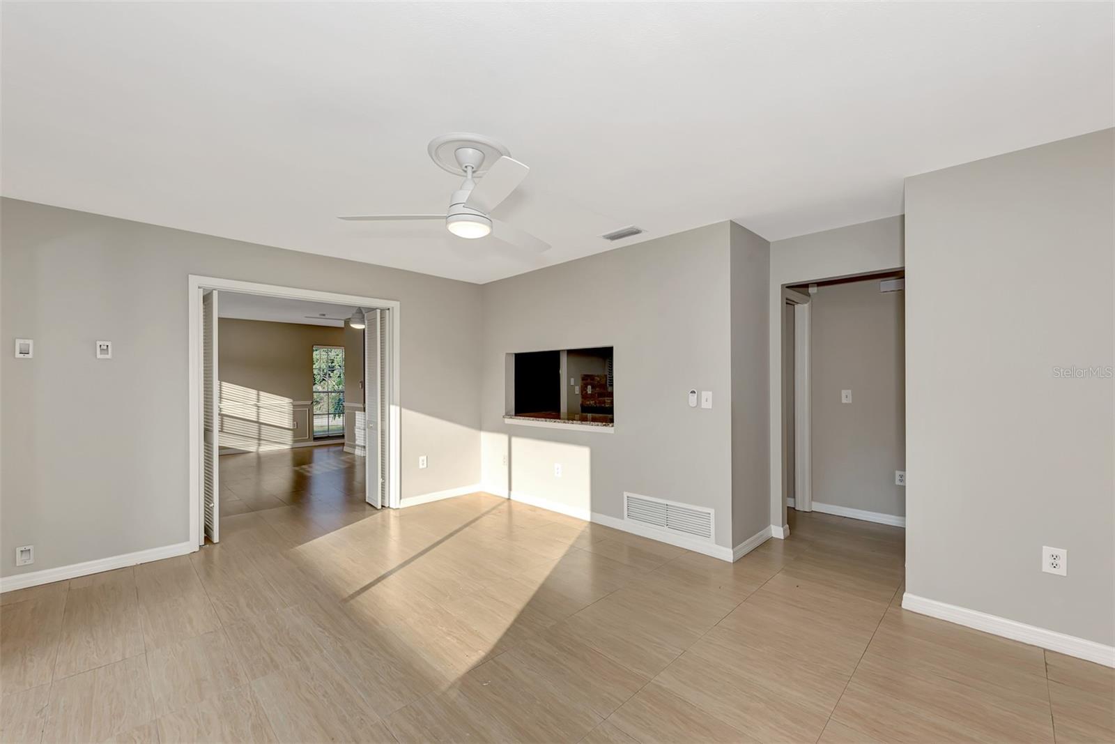 2382 ROSE ST — photo 18